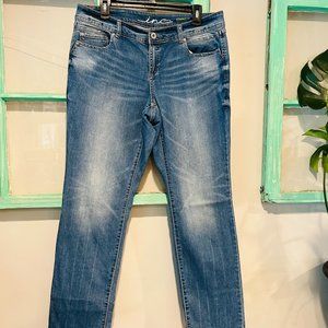 Inc Straight Leg Curvy Fit - Short Jeans - Size 12S -
